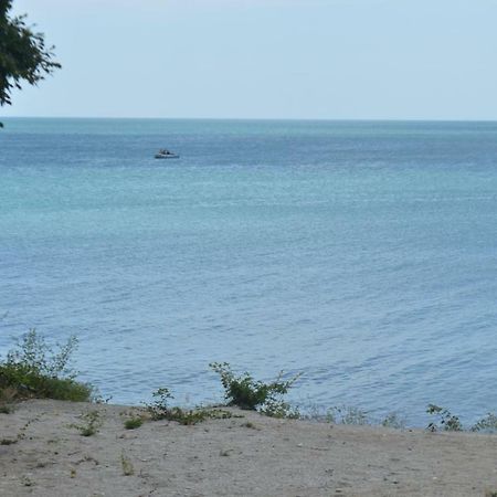 Anelia Family Hotel Каварна Экстерьер фото